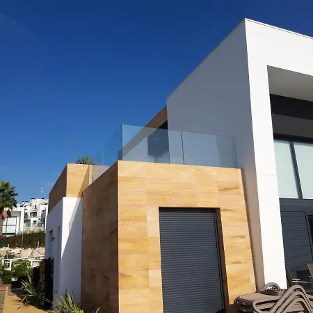 Casa Patrick Cr190 Martin Villacosta