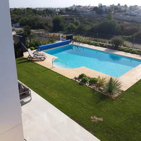 Casa Patrick Cr190 Martin Villa